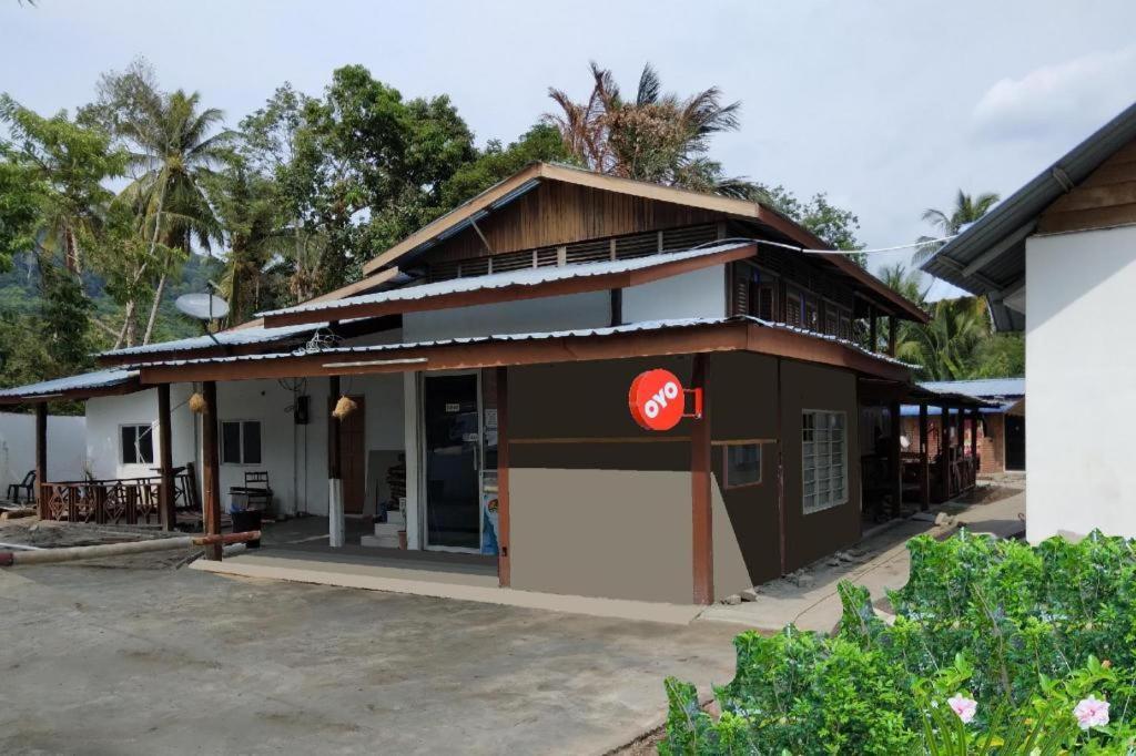 Oyo 90176 D'Cruz Sunrise Villa Pantai Cenang  Dış mekan fotoğraf